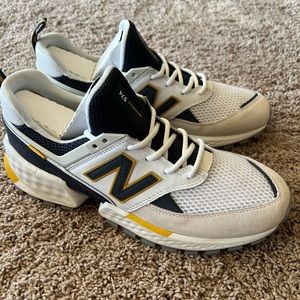 New Balance- 574’s